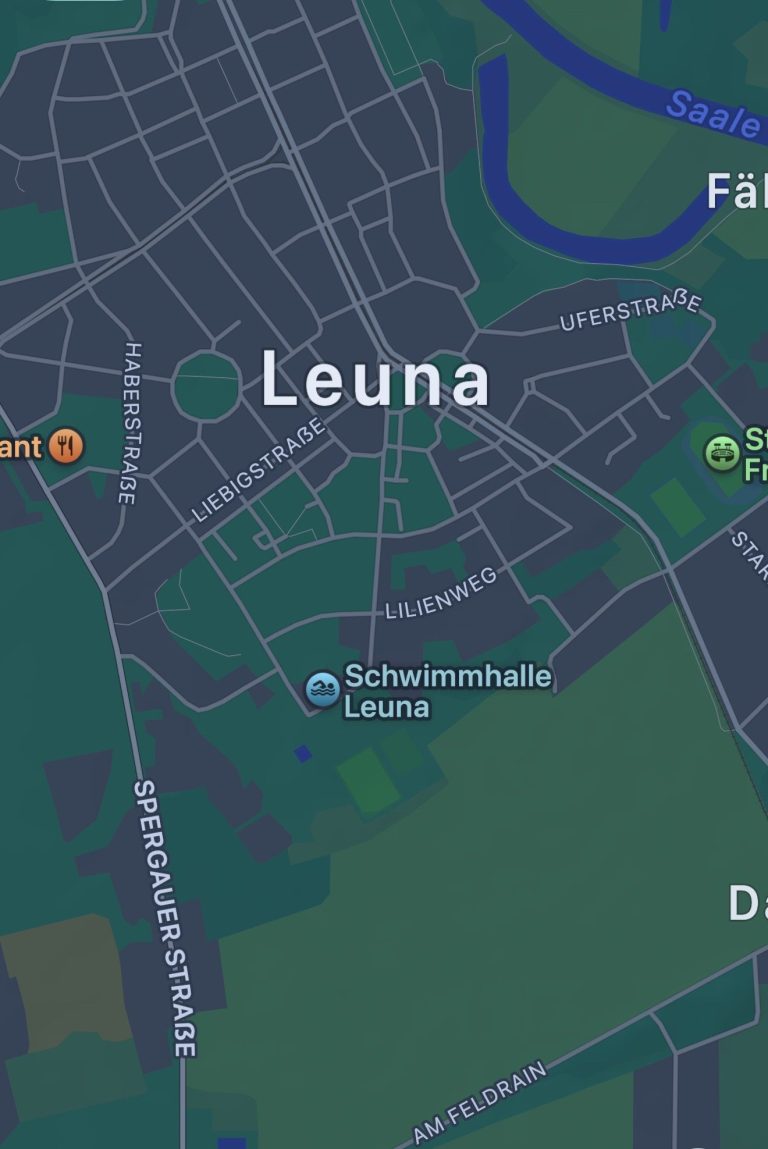 Stadtkarte von Leuna mit Straßen und wichtigen Orten.